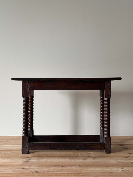 Georgian bobbin console table