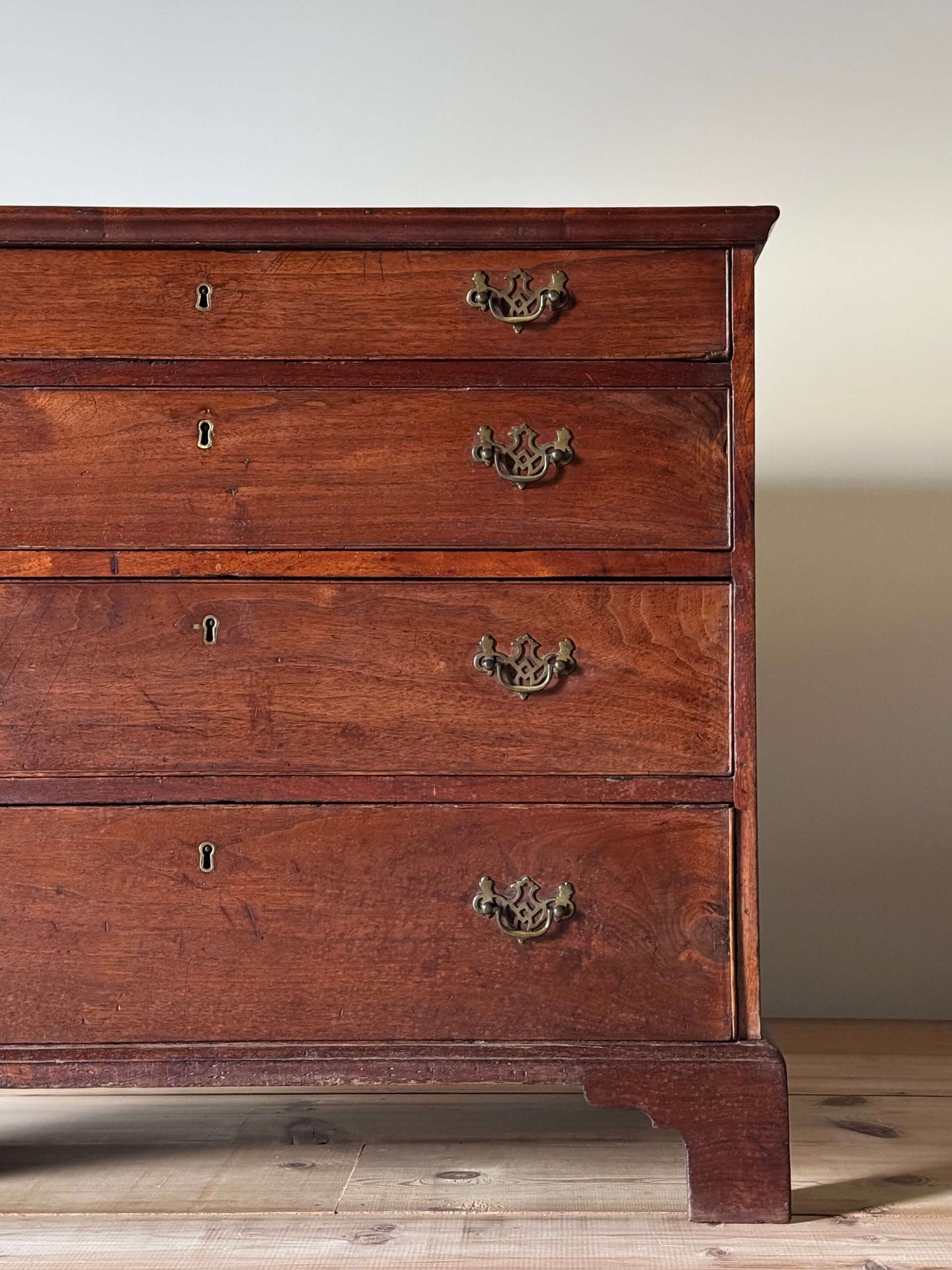 Georgian mahogany chest of drawers on bracket feet