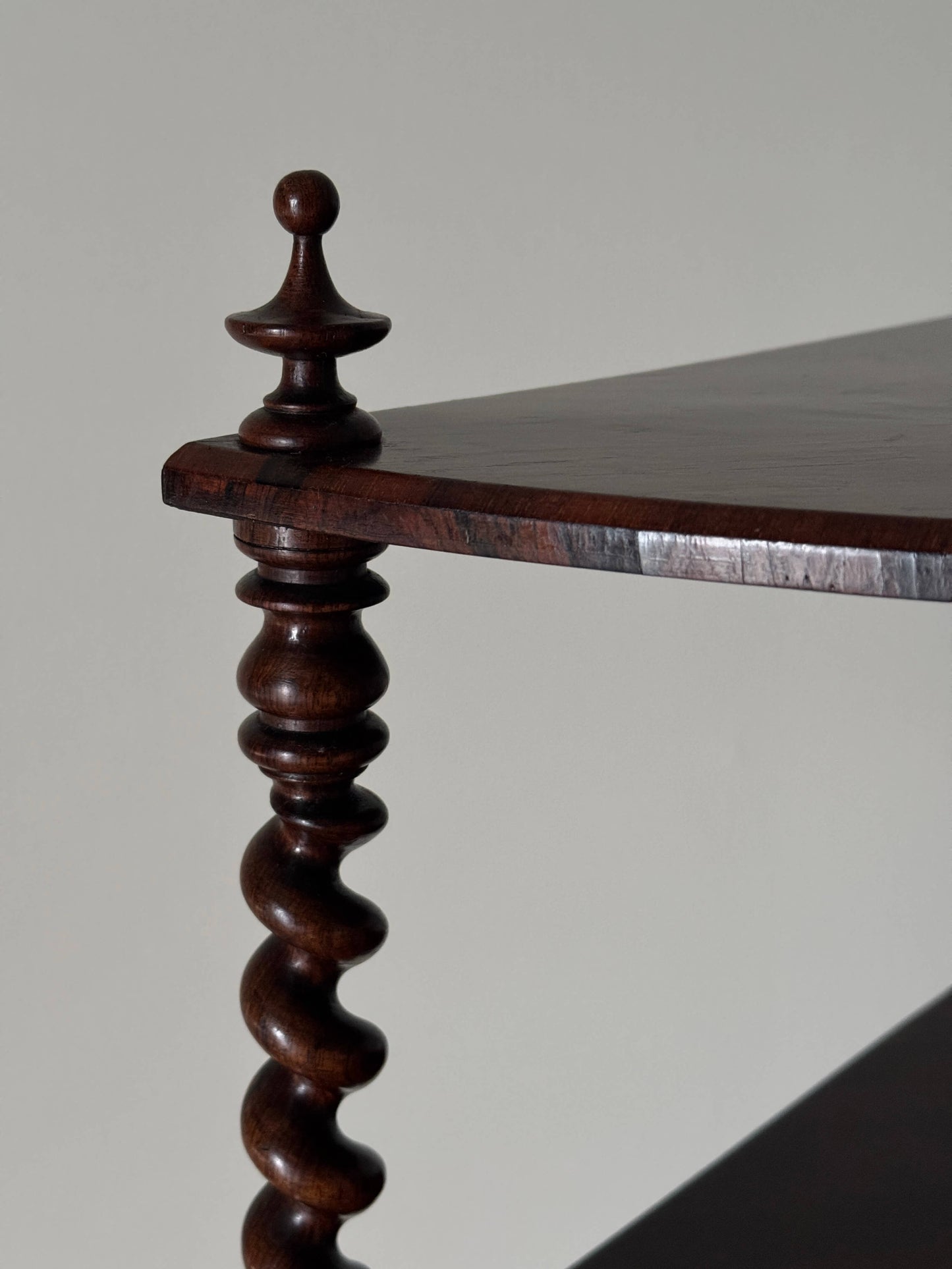 Victorian rosewood barley twist whatnot corner unit