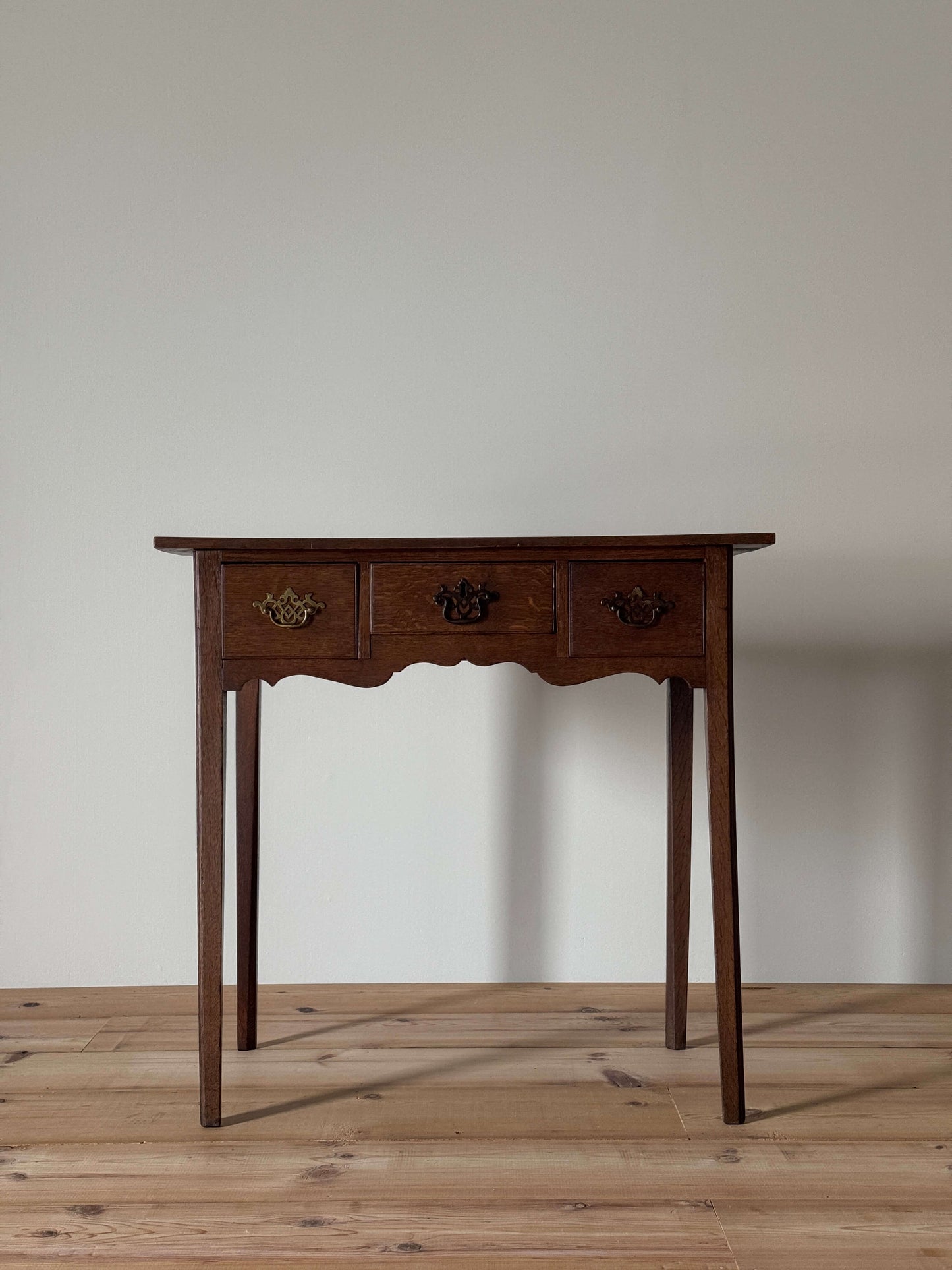 Victorian oak lowboy console table