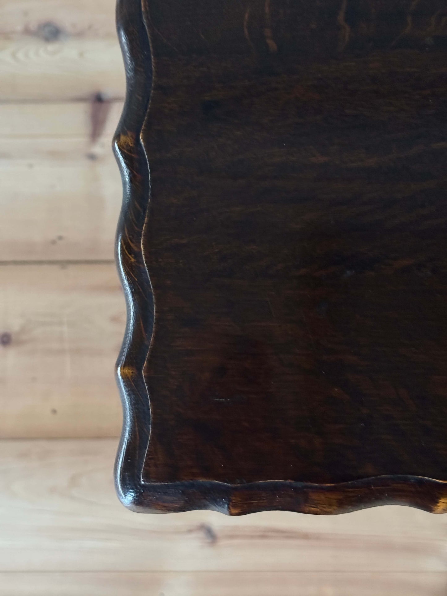 Vintage rectangular barley twist table with scalloped top