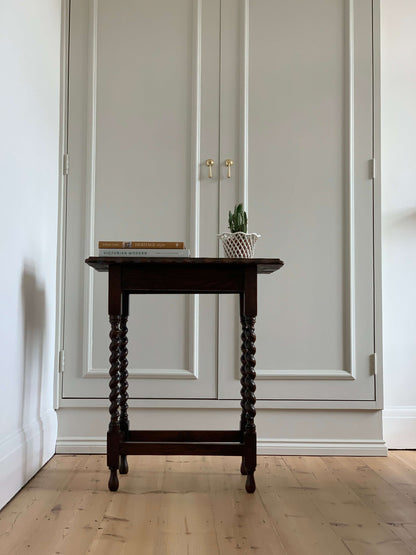 Antique barley twist table with scalloped edges