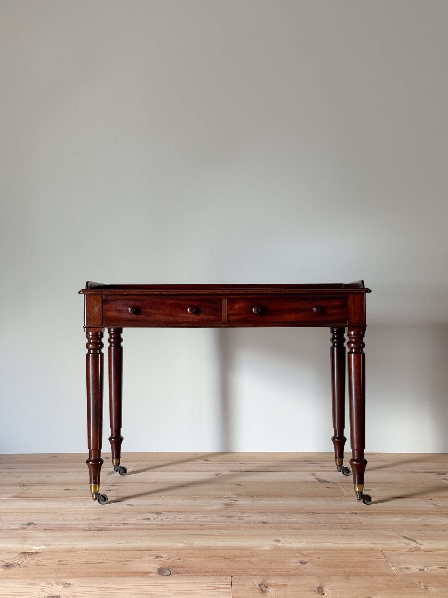 Victorian mahogany desk with gallery