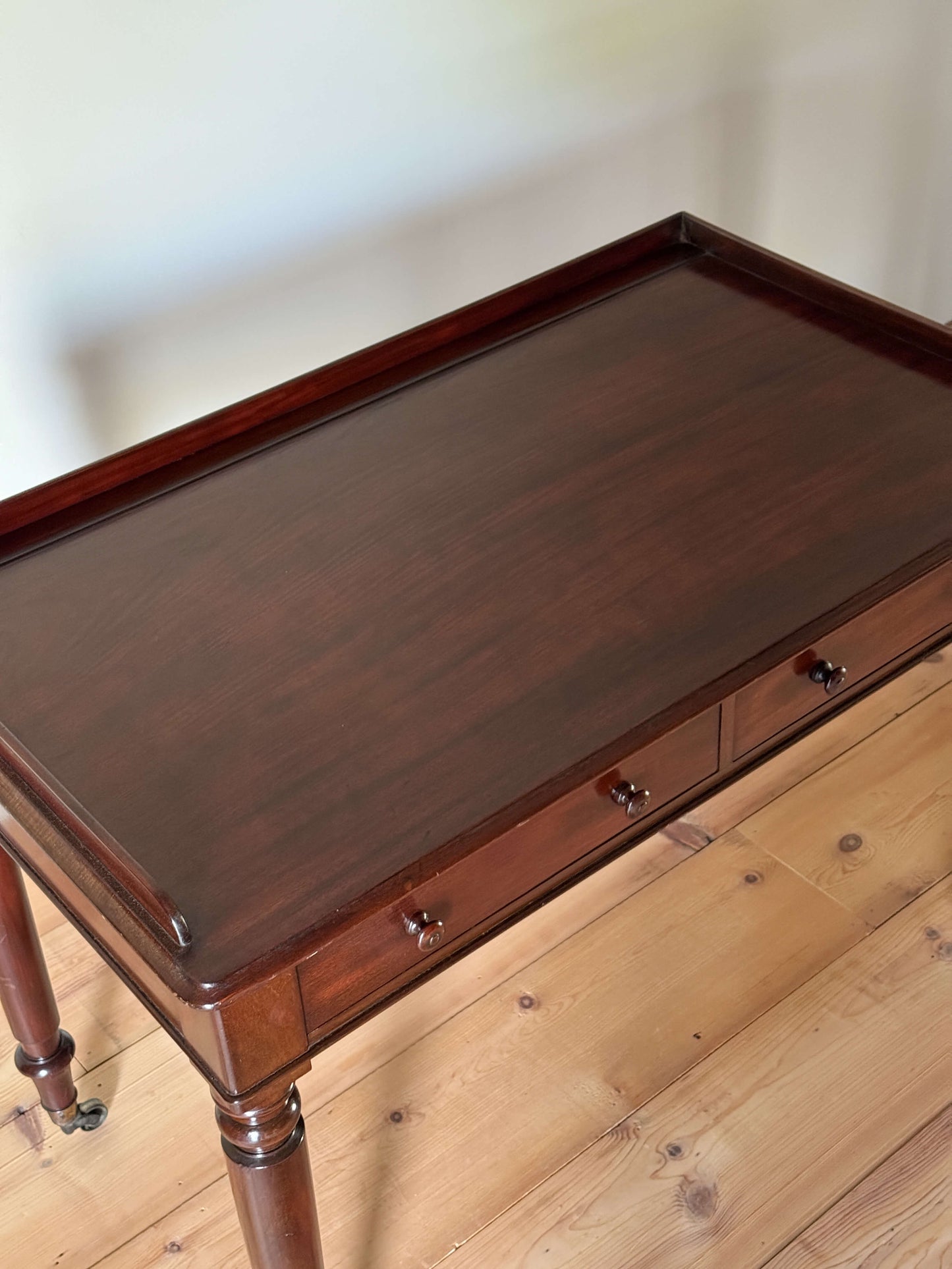 Victorian mahogany desk with gallery