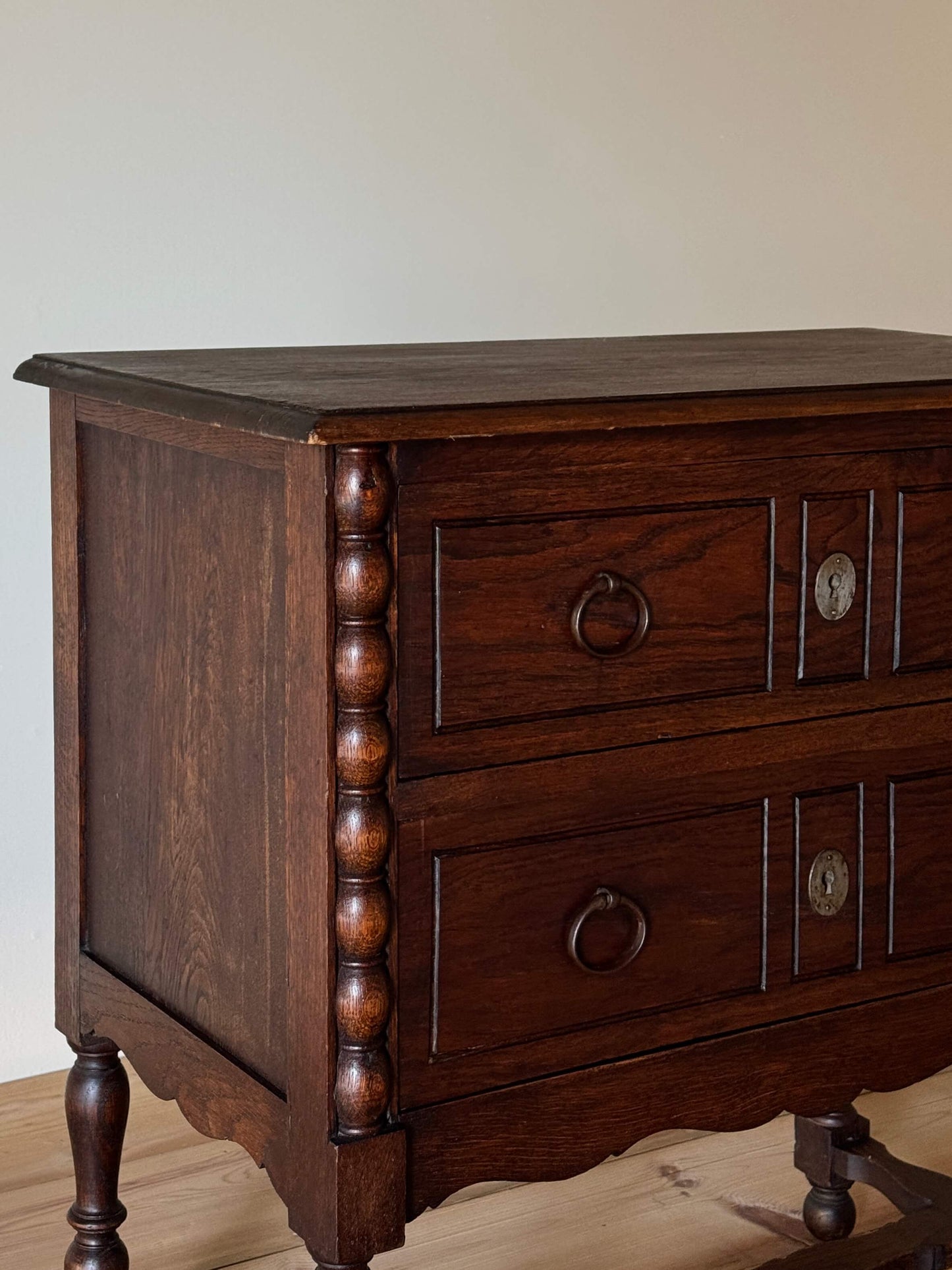 Vintage oak French bobbin chest of drawers