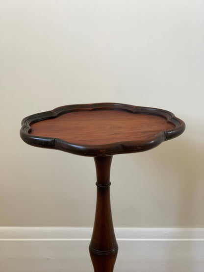 Antique scalloped occasional table on splayed legs