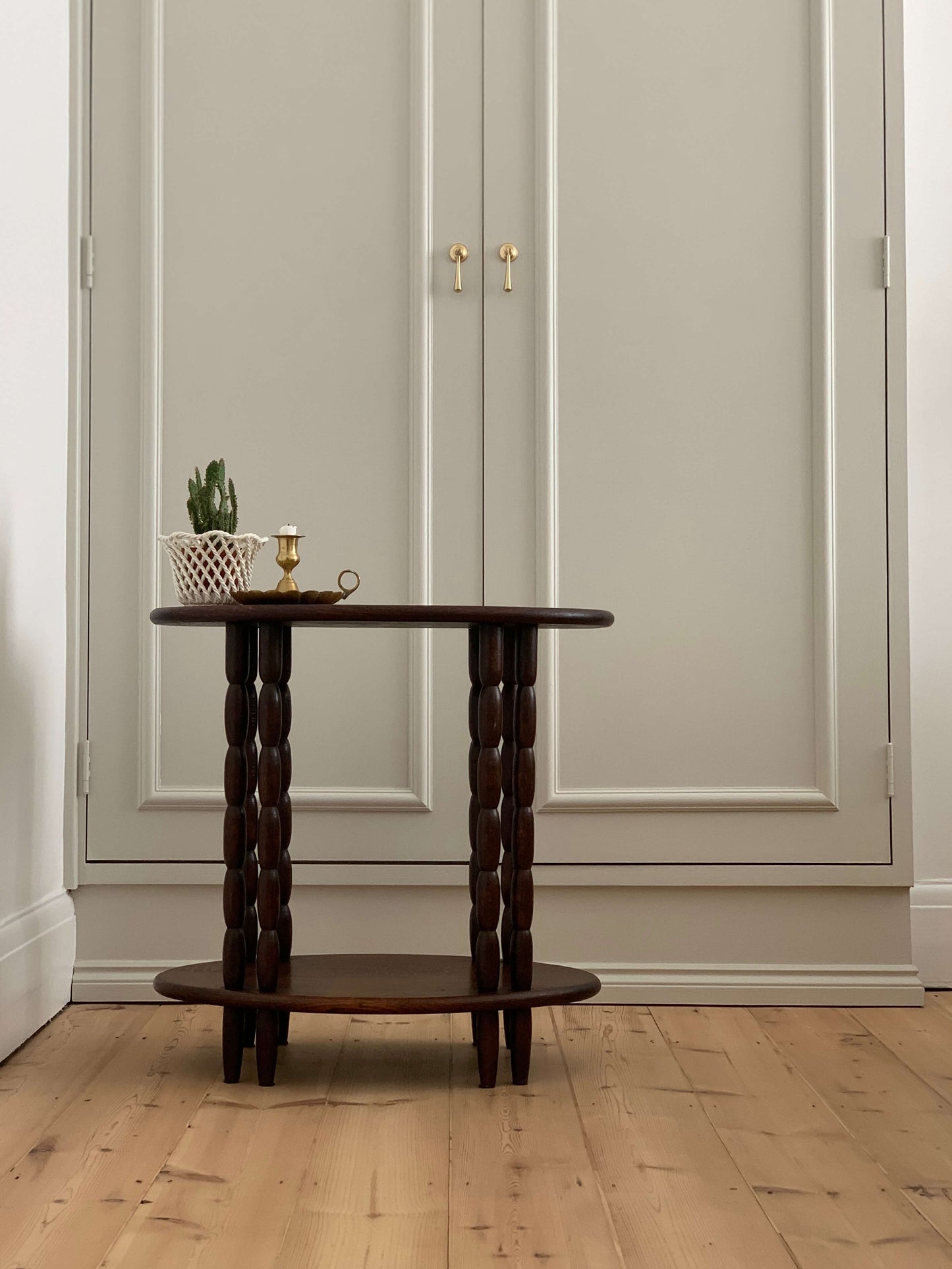 Antique oval bobbin two-tiered table