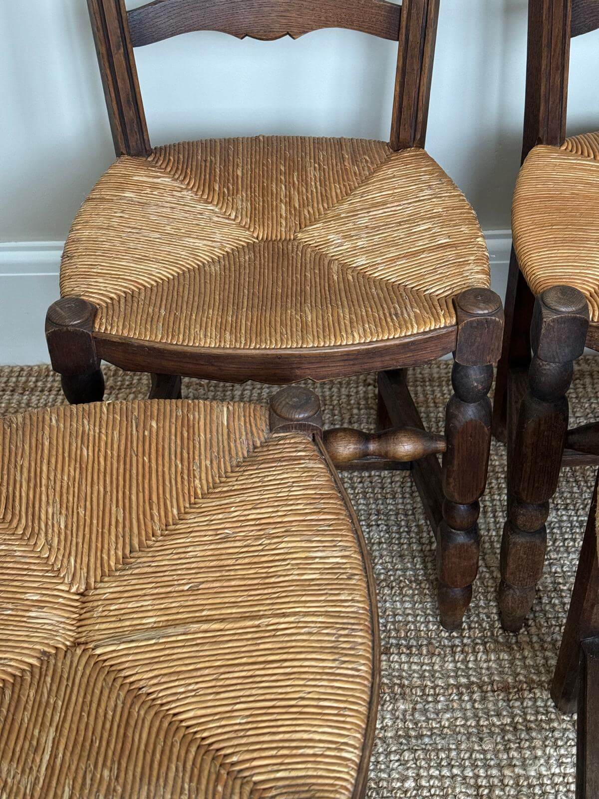 Set of six French vintage bobbin ladder back rush dining chairs